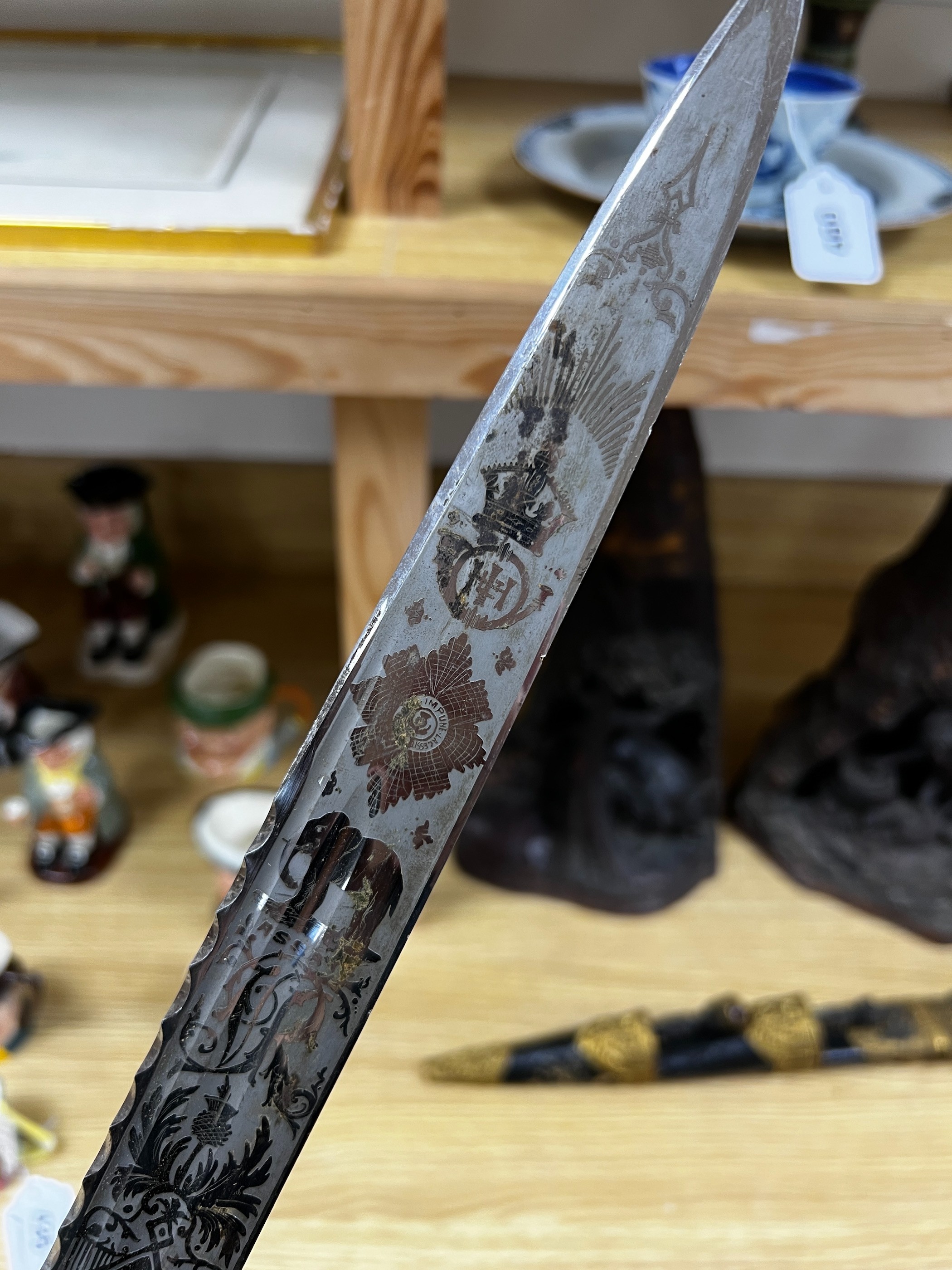 A Victorian Scottish dirk, Cairngorm lacking, 45cms long